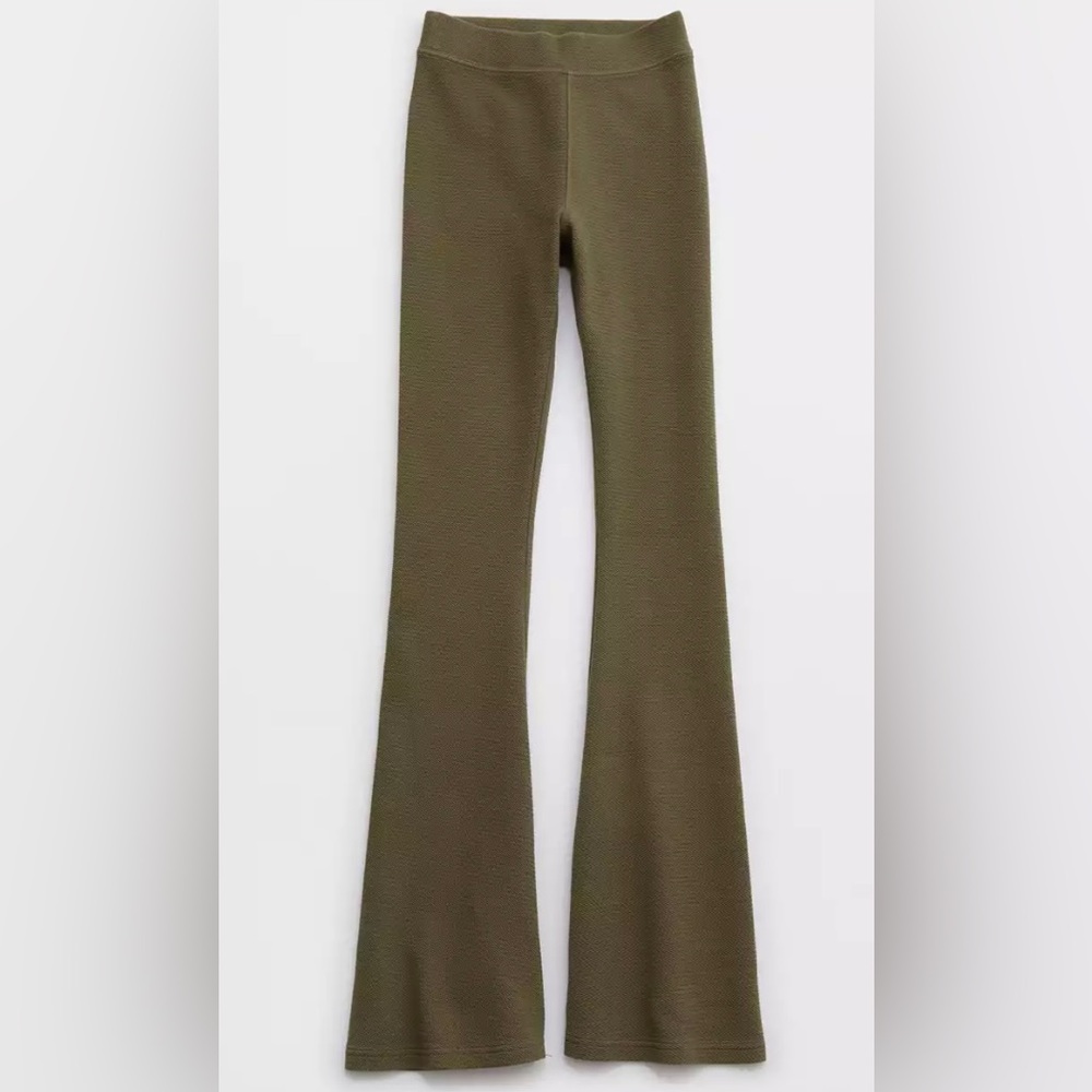 Offline by aerie flare leggings